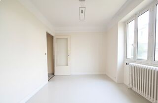  Appartement � vendre 5 pi�ces 80 m�