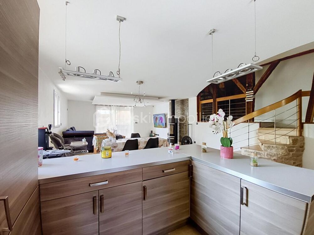 Vente Maison BELLE MAISON FAMILIALE Les maillys
