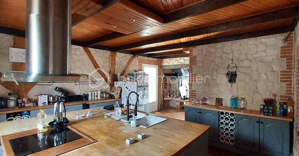 grande maison avec travaux à prévoir