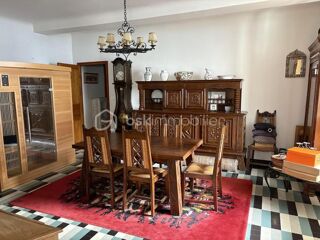  Propri�t�/ch�teau � vendre 13 pi�ces 276 m�