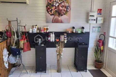   Vente Local Commercial de 40 m² en Centre-Ville de Saint-Joseph 