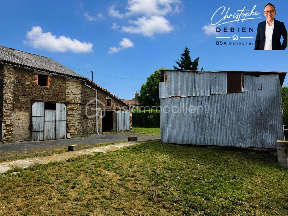 GRANGE À RÉNOVER  FORT POTENTIEL  HAMEAU CALME À CHAVAGNES-EN-PAILLERS