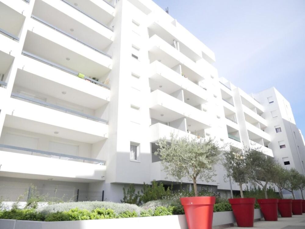Location Appartement T2 avec parking à Marseille Marseille 15
