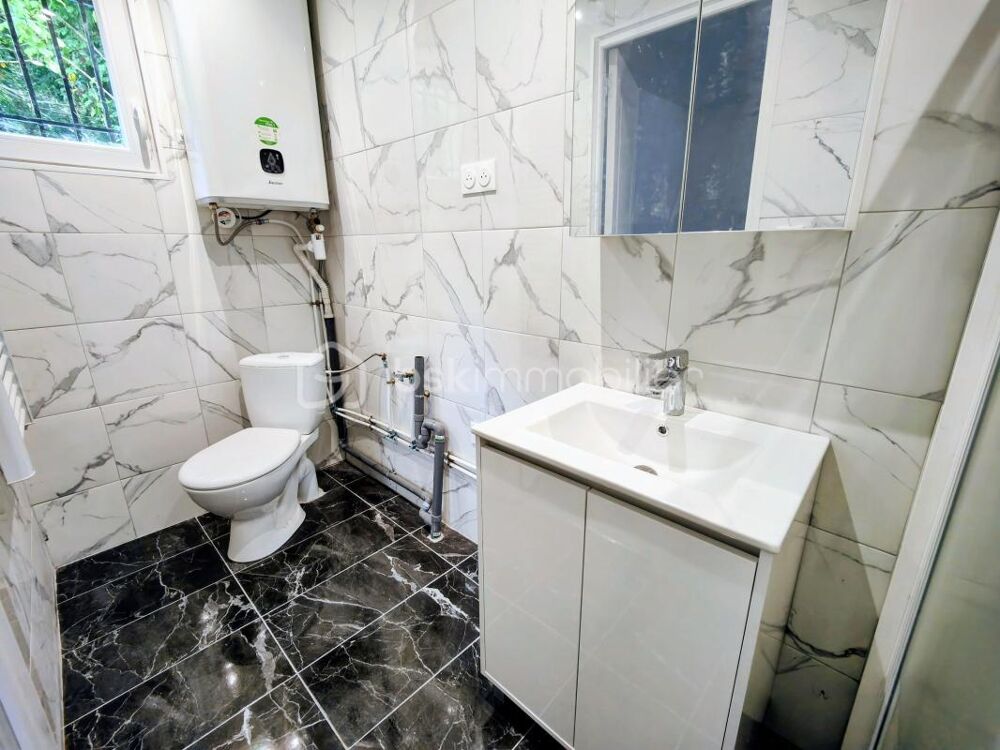 Vente Maison A l'abris des regards, maison rénovée dans un écrin boisé au calme Raizeux