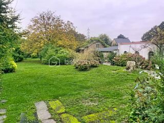  Propriété/château à vendre 4 pièces 135 m²