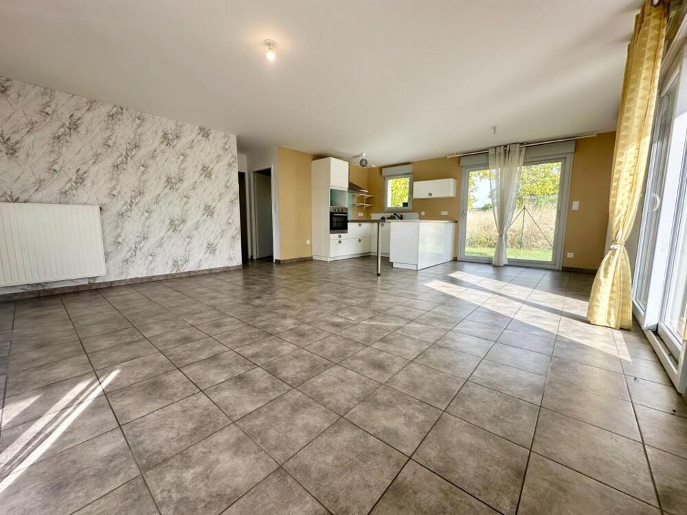 Maison de plain-pied récente  104 m²  3 chambres + bureau