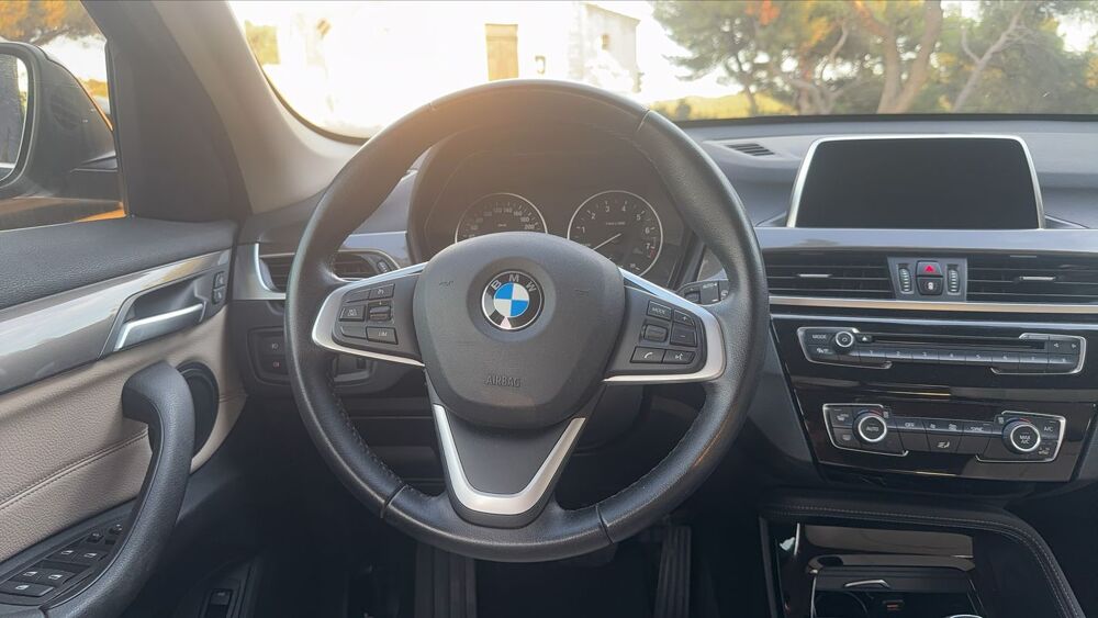 X1 sDrive 18i 140 DKG7 Xline - 5 places Automatique 2018 occasion 13500 Martigues
