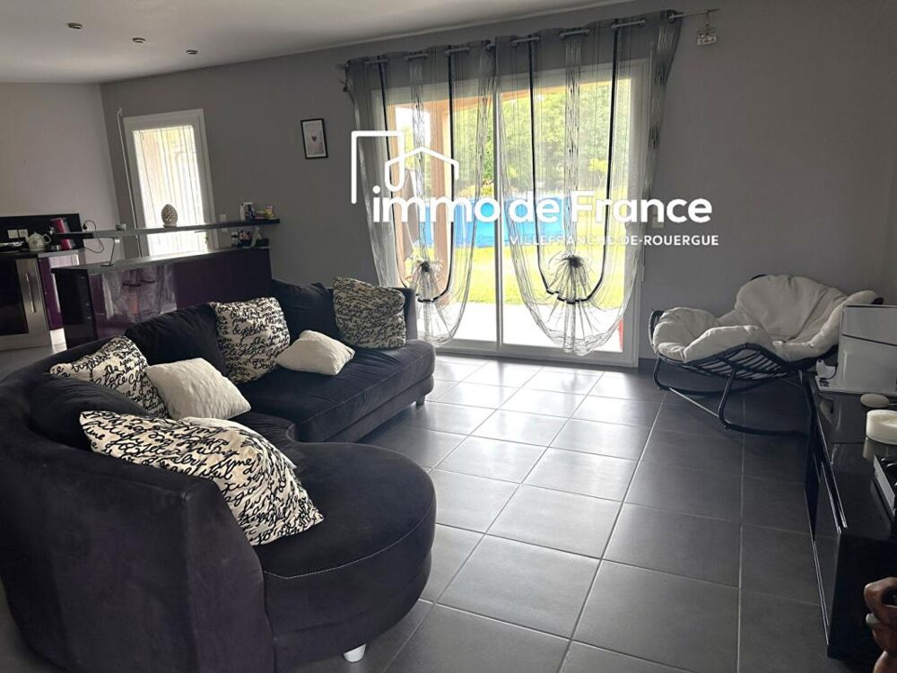 Plain-pied Martiel 110 m² , 3 chambres sur terrain plat et clos de 2000 m²
