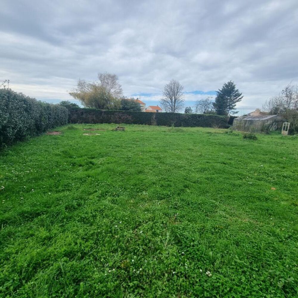 Vente Terrain Terrain Grues 847 m2 Grues