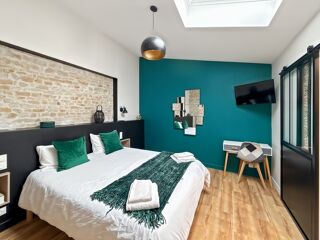  Propri�t�/ch�teau � vendre 10 pi�ces 263 m�