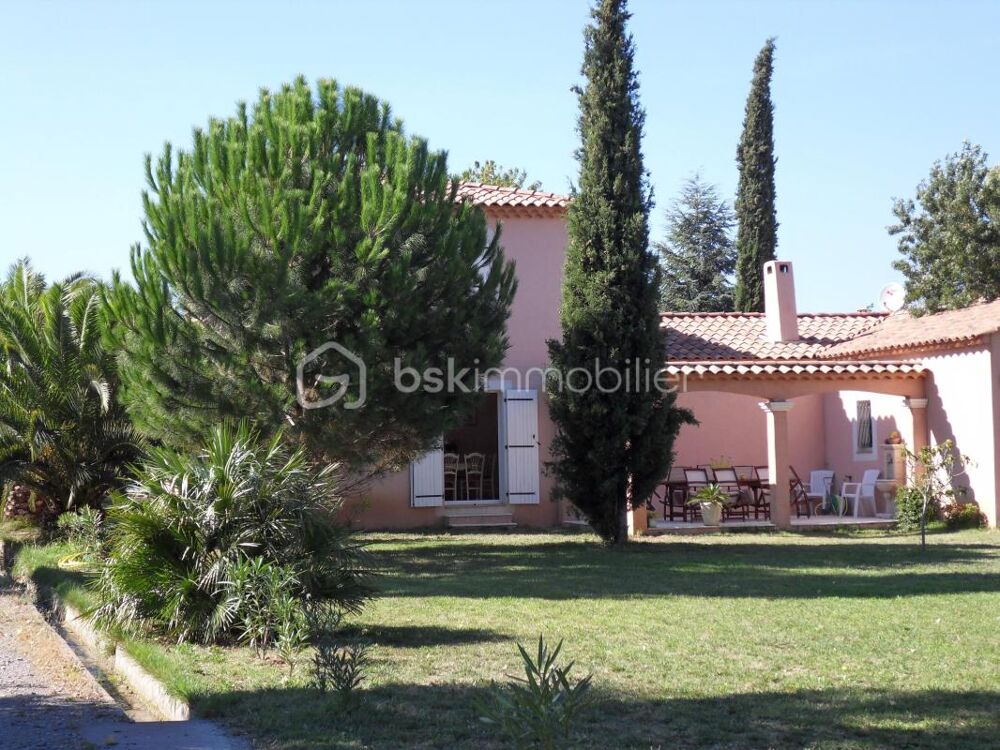 Vente Villa RARE à Solliès-Pont (83210) Maison 117 m² avec piscine et terrain constructible – idéal investisseur ou projet familial ambitieu Sollies pont