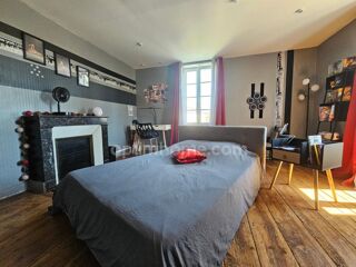  Maison à vendre 10 pièces 264 m²