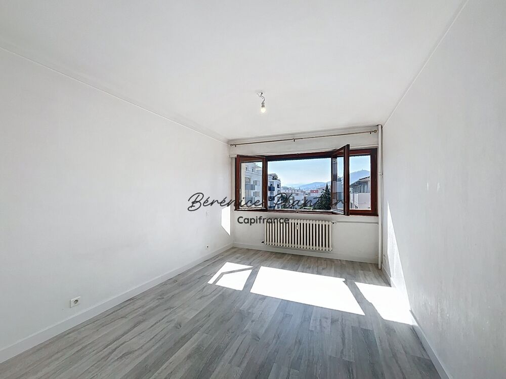 ANNEMASSE  Au calme -Grand T3 lumineux de 79,53 m² avec balcon, cave et garage en option