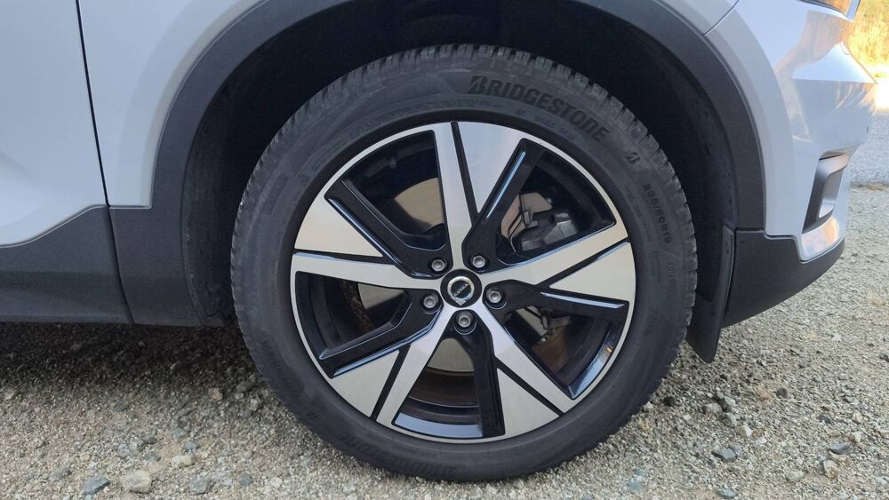 XC40 1.5 T5 TWE 262 Recharge DCT 7 R-Design 2021 occasion 20250 Corte