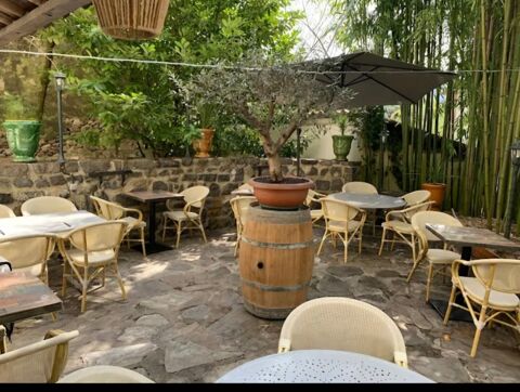 SAINT JEAN DU GARD (30)Vends droit au bail reprise restaurant emplacement N&deg;1 &agrave; Saint Jean du Gard, ville touristique au c�ur de 59000 30270 Saint jean du gard