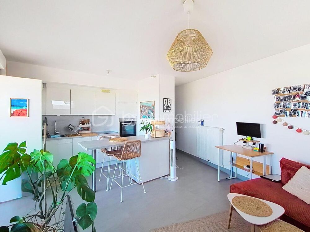 Vente Appartement T2 de standing lumineux avec terrasse et Parkings Lattes