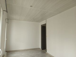  Appartement à louer 2 pièces 42 m²