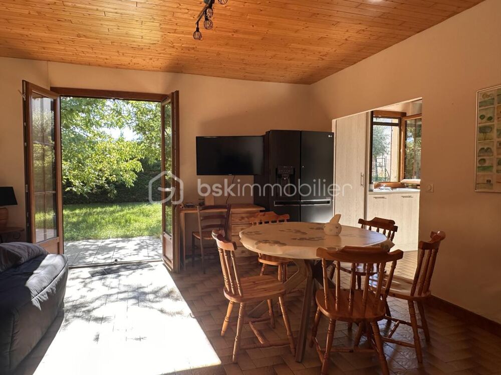Maison T3 de plain-pied sur une parcelle de 745 m2
