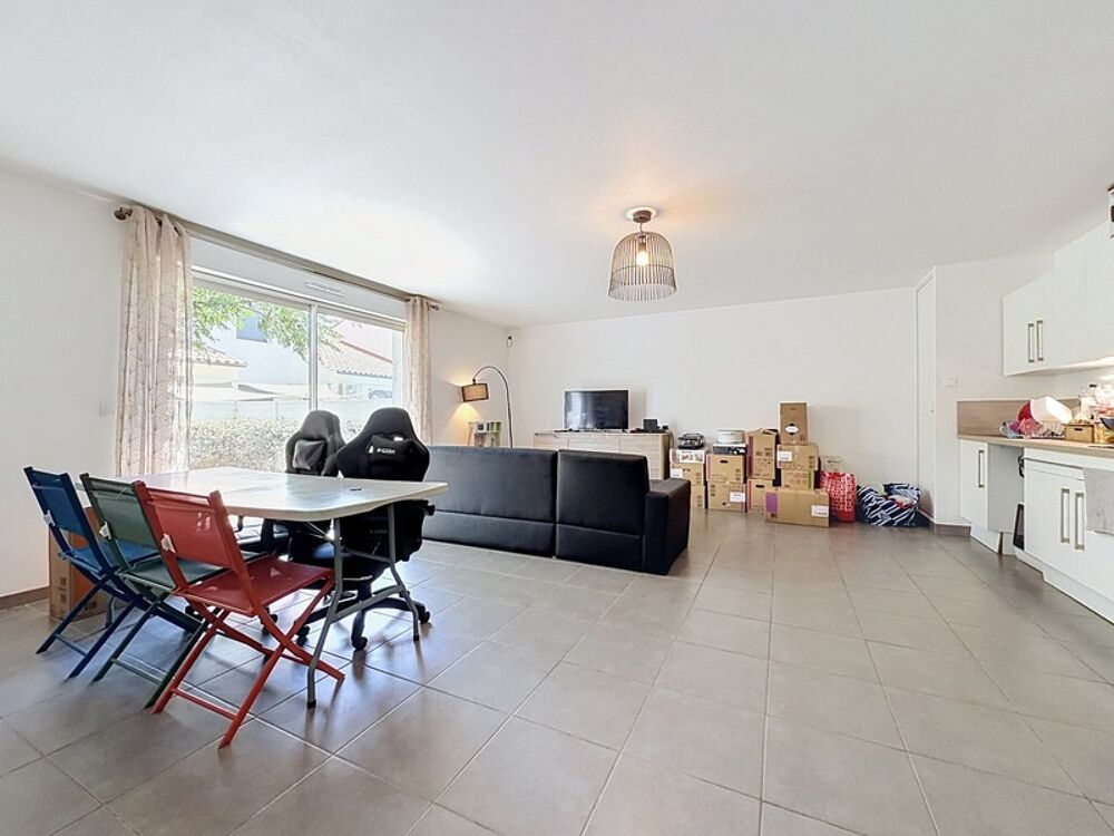 Vente Maison GIGNAC (34) Maison à vendre 4 pièces de plain pied 92 m2, 250 m2 de terrain, garage, parking Gignac