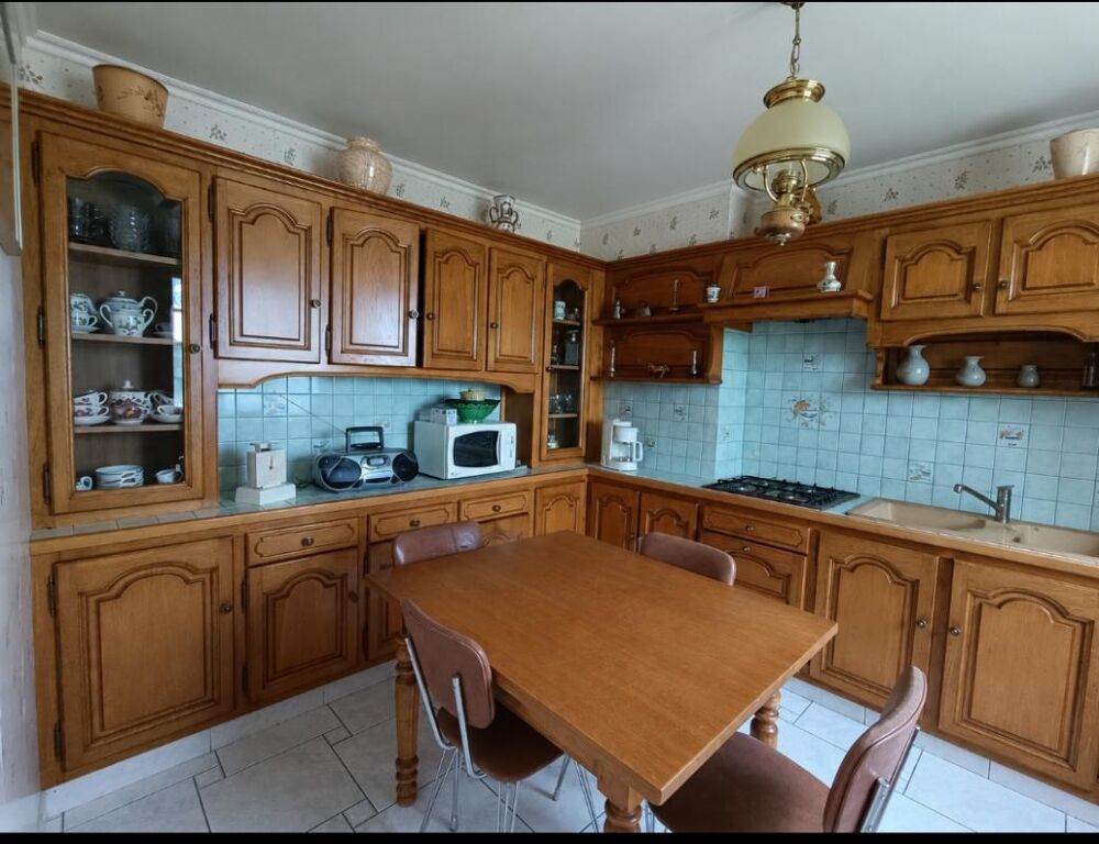 Vente Maison 29530 Plonevez du Faou maison de 121 m² année 1975 4 chambres sous sol complet Plonevez du faou