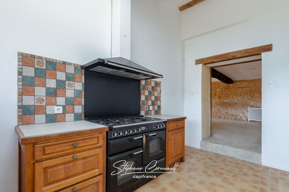Maison en pierre de 147m² à la campagne