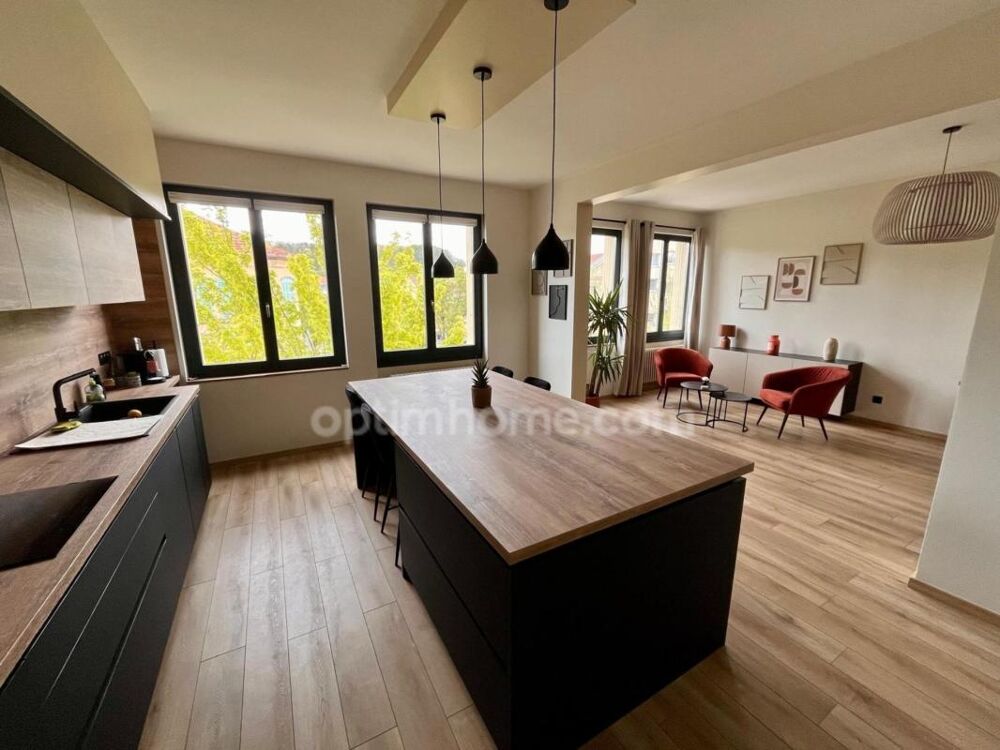 A vendre Appartement à Bar le Duc de 141 m²; Élégance et Lumière au Coeur de la Ville