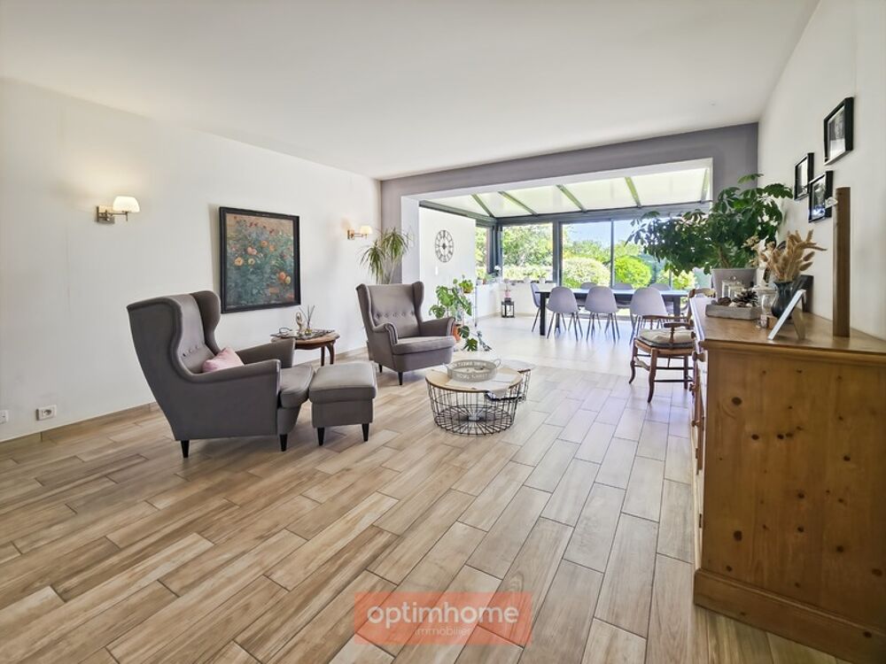 Vente Maison MAISON INDIVIDUELLE SEMI PLAIN-PIED 177 m² 6 CHAMBRES SOUS-SOL COMPLET JARDIN Dainville