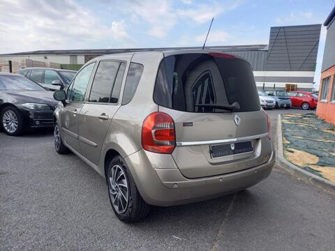 Grand Modus 1.6i 110 CH BVA - Dynamique PHASE 2 2009 occasion 14650 Carpiquet