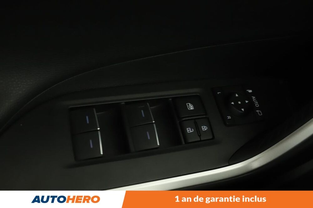 RAV 4 2.5 Hybride Rechargeable AWD Design 306 ch 2023 occasion 92130 Issy-les-Moulineaux