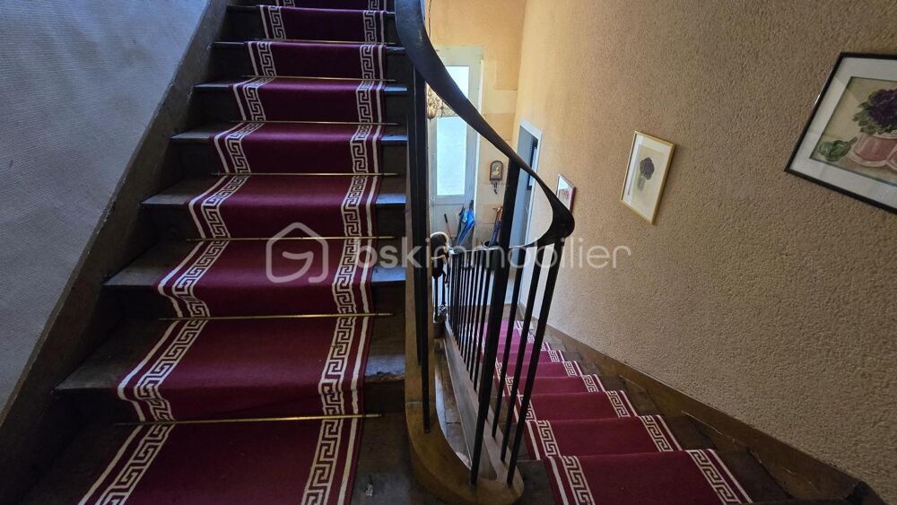 à vendre  Propriété/château Jazeneuil (86600)