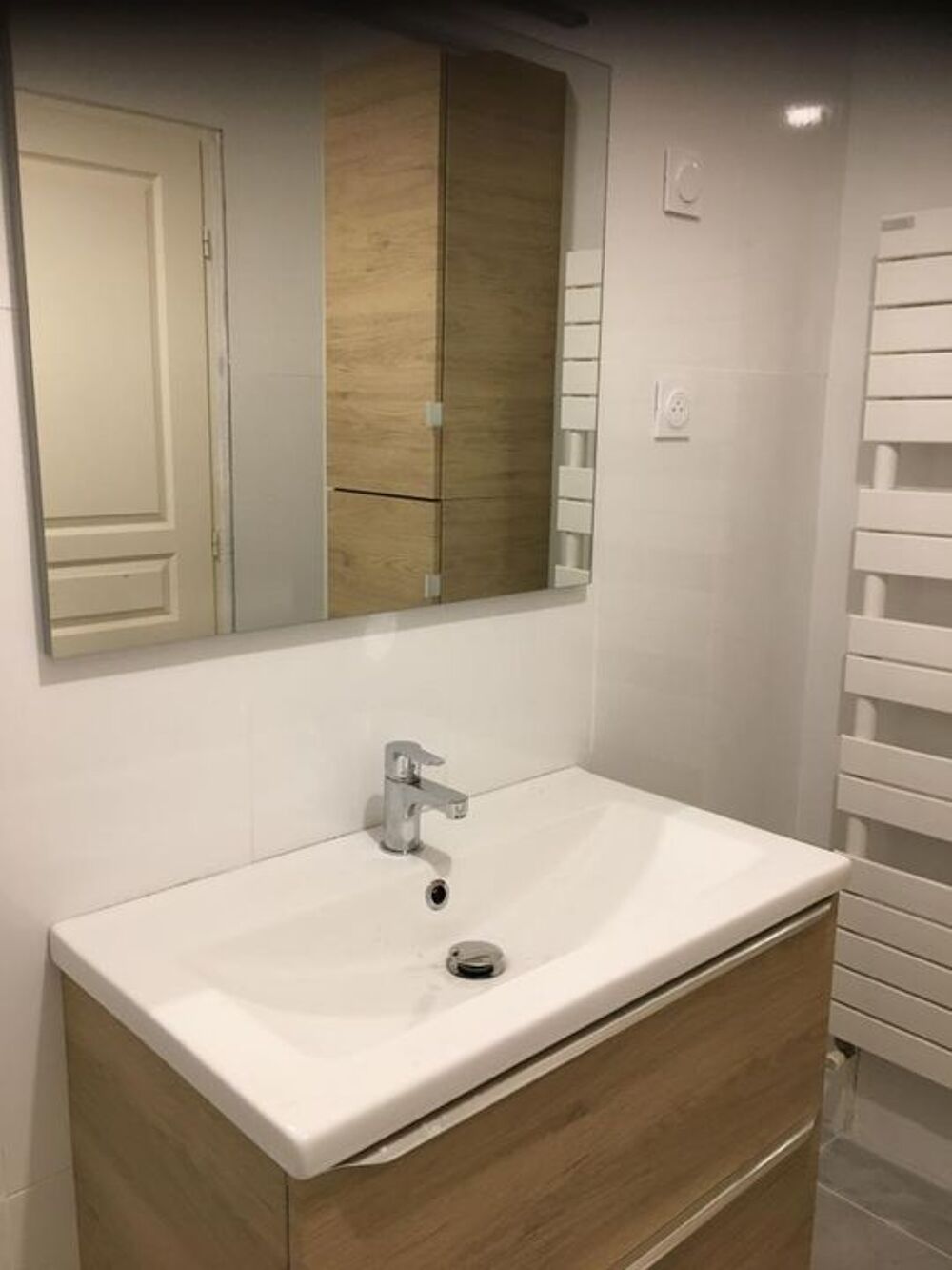 Maison de 85m2 à louer sur Mèze