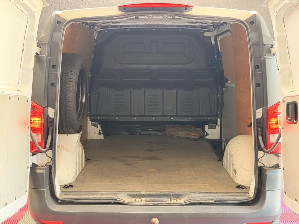 Vito Benz 114d 2.2CDI 136ch MOTEUR MERCEDES-SUIVI COMPLET Mercede 2016 occasion 73000 Chambery