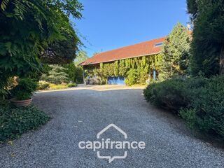  Maison à vendre 9 pièces 323 m²