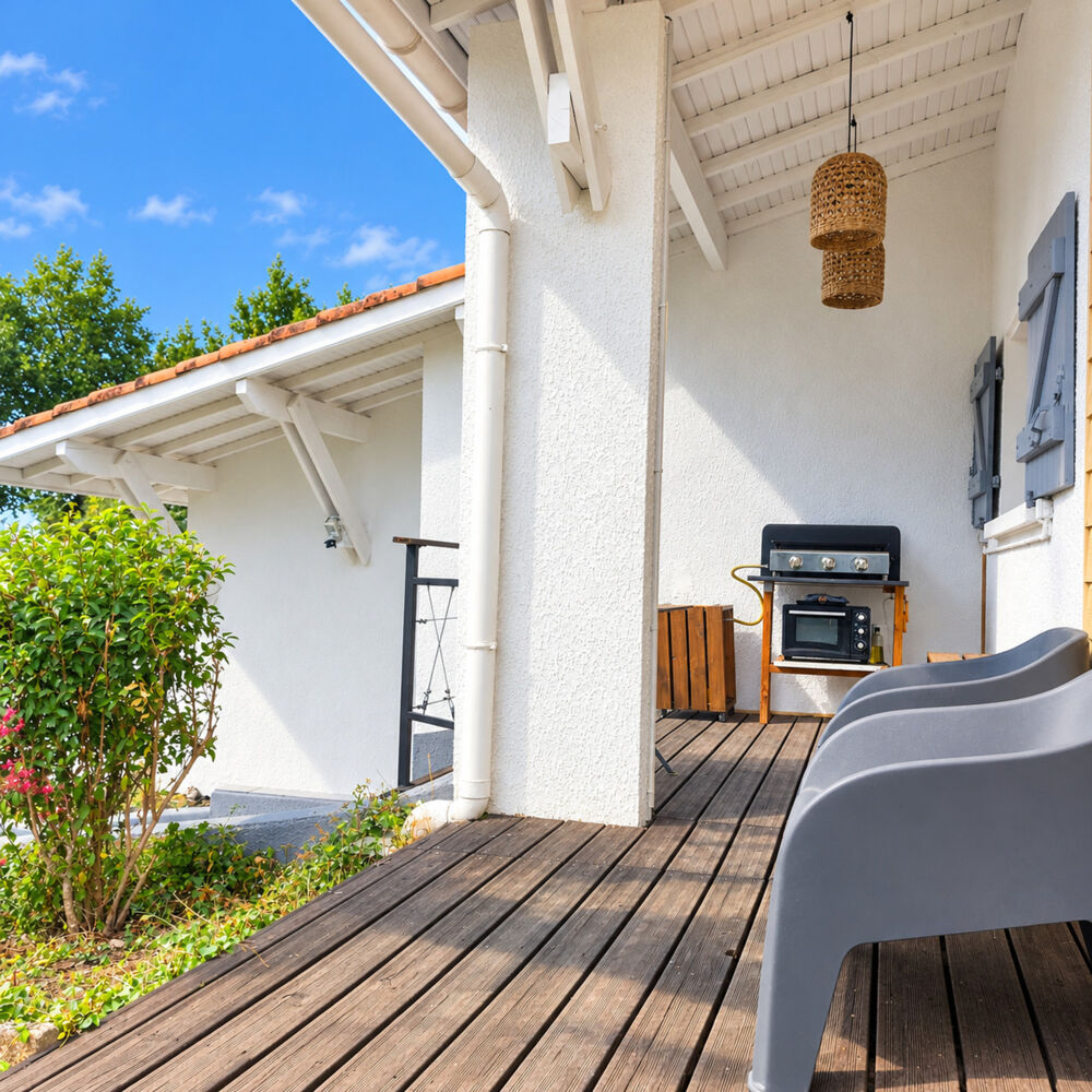Vente Maison Maison à vendre 7 pièces MONTAUBAN (82), 5 chambres, garage, piscine, jardin et dépendance Montauban