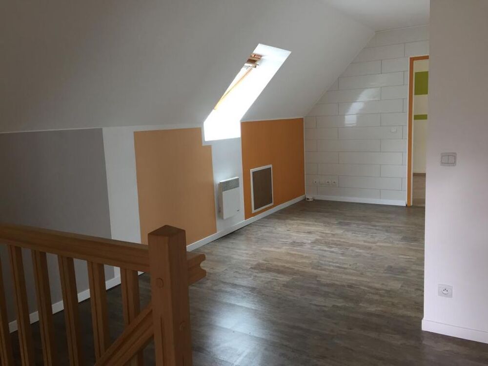 Location Maison Maison de 134m2 à louer sur Le Coudray-Saint-Germer Le coudray saint germer