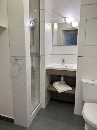  Appartement à louer 1 pièce 25 m²