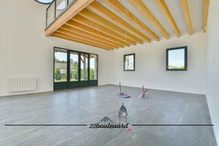  Maison � vendre 8 pi�ces 219 m�