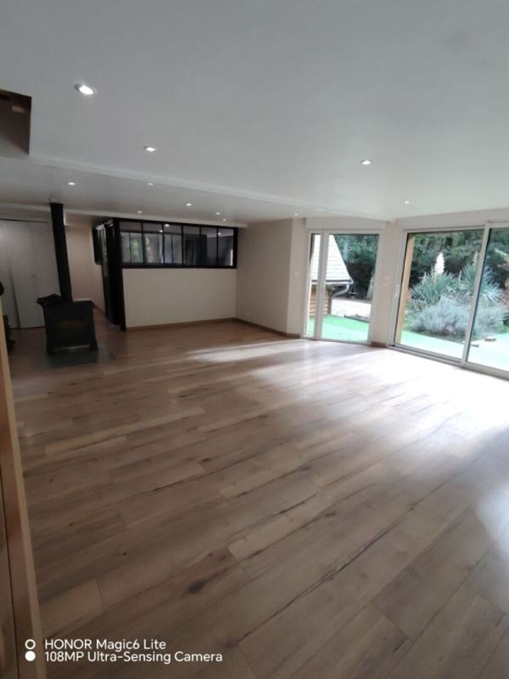 Vente Maison PEZOU 41, joli chalet spacieux dans un cadre exceptionnel avec piscine Pezou