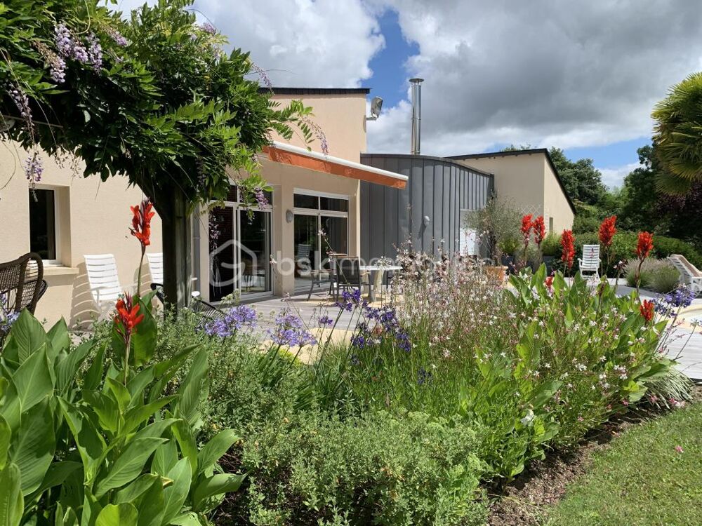 Vente Propriété/Château Maison d'architecte nichée dans un parc arboré, au calme absolu Bauge en anjou