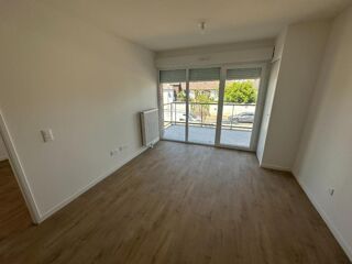  Appartement à louer 2 pièces 40 m²