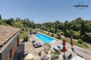 Maison à vendre 6 pièces 240 m²