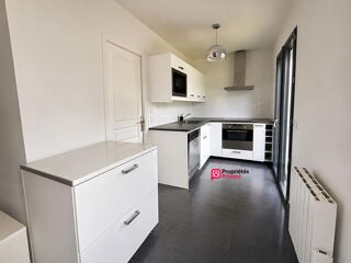 Vente Maison VÉMARS  MAISON FAMILIALE DE 92 M² AVEC 3 CHAMBRES, GARAGE ET AGRÉABLE ESPACE EXTÉRIEUR Vemars