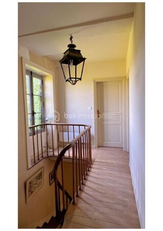  Propriété/château à vendre 7 pièces 193 m²