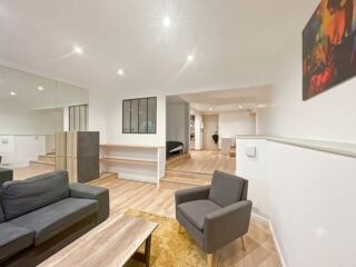  Appartement à louer 2 pièces 49 m²