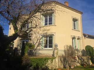  Propri�t�/ch�teau � vendre 9 pi�ces 180 m�