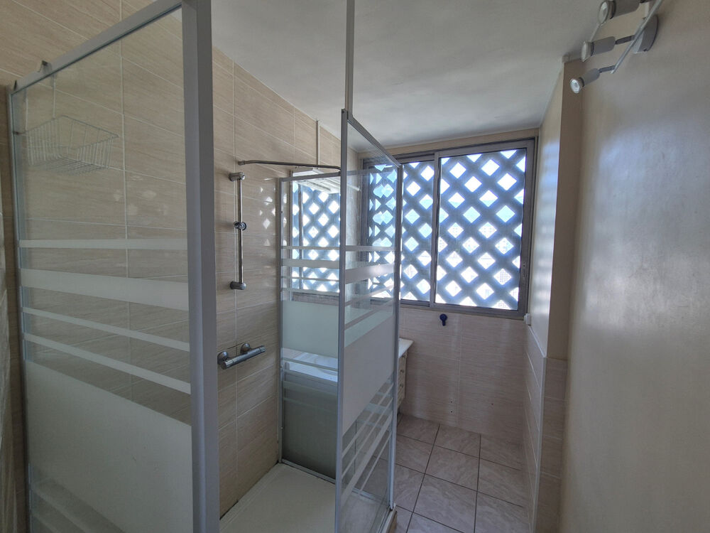 Vente Appartement Achat Appartement T3 Grenoble – 3 Pièces Traversant Est-Ouest avec Balcon, Cave & Parking Grenoble