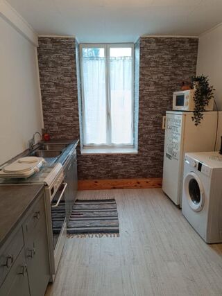  Immeuble à vendre 7 pièces 220 m²