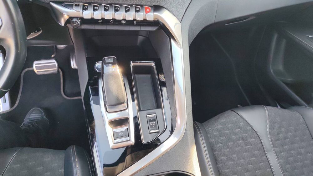 3008 II 1.6 Hybrid 225 e-EAT8 Roadtrip - Automatique 2021 occasion 66000 Perpignan