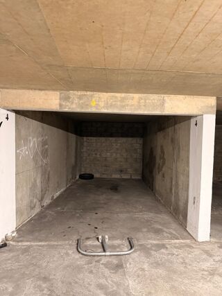  Parking / Garage � vendre 1 pi�ce 15 m�