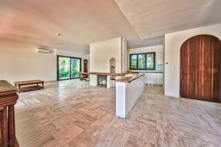  Maison  vendre 8 pices 268 m